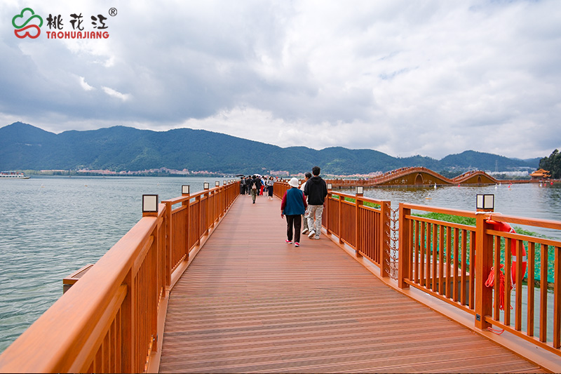 昆明滇池開合浮橋·丹霞橋